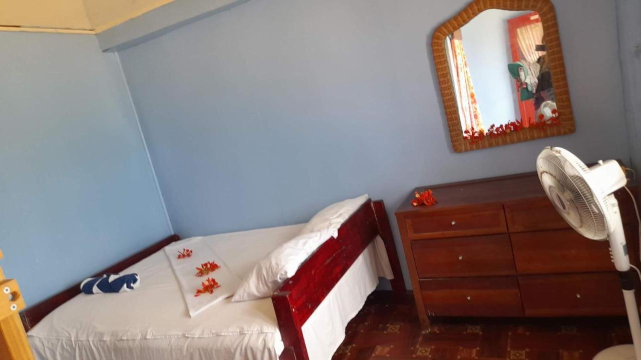 Mana Lagoon Backpackers Villa Kültér fotó